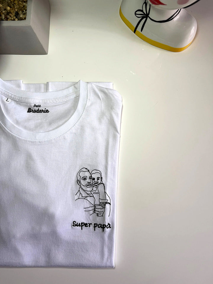 T-shirt personalizzata con foto stilizzata e scritta Super papà