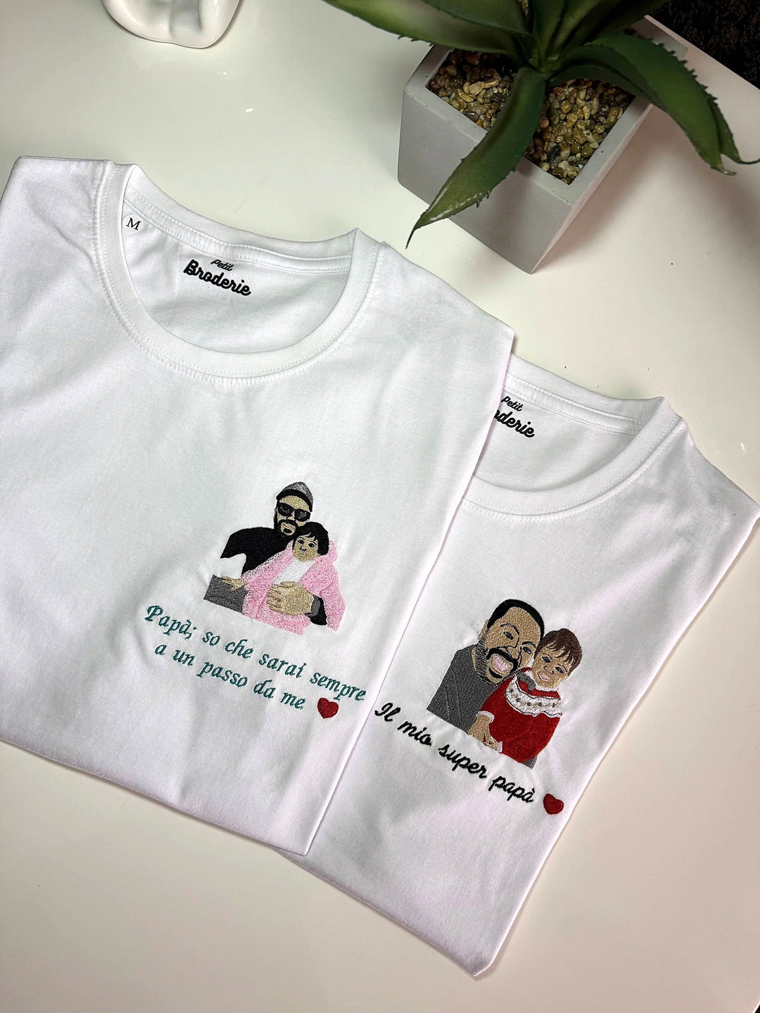 T-shirt personalizzata con ricamo della tua foto a colori