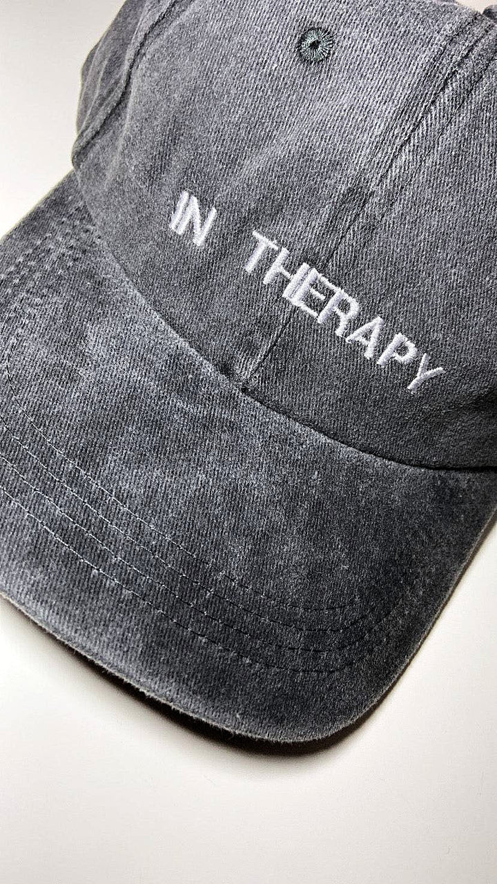 Cappello ricamato in cotone effetto vintage personalizzato, vista posteriore