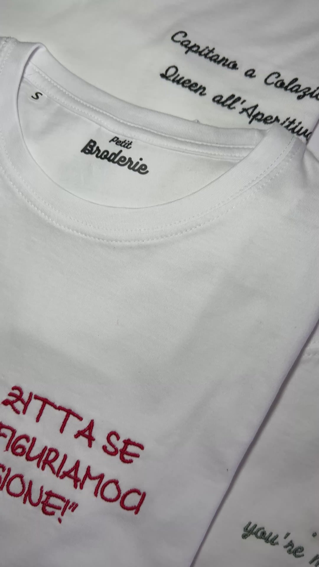 T-shirt personalizzata ricamata