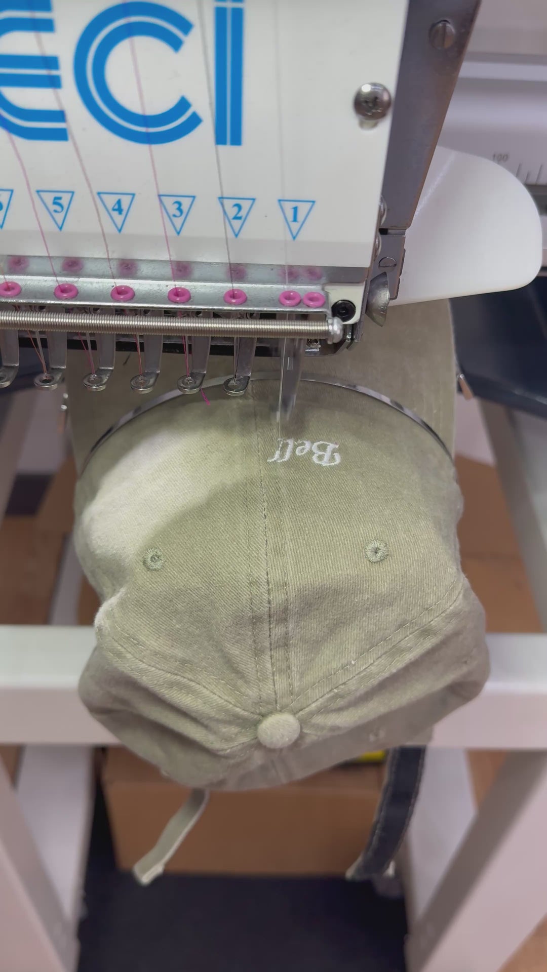 Cappello Ricamato cotone effetto vintage